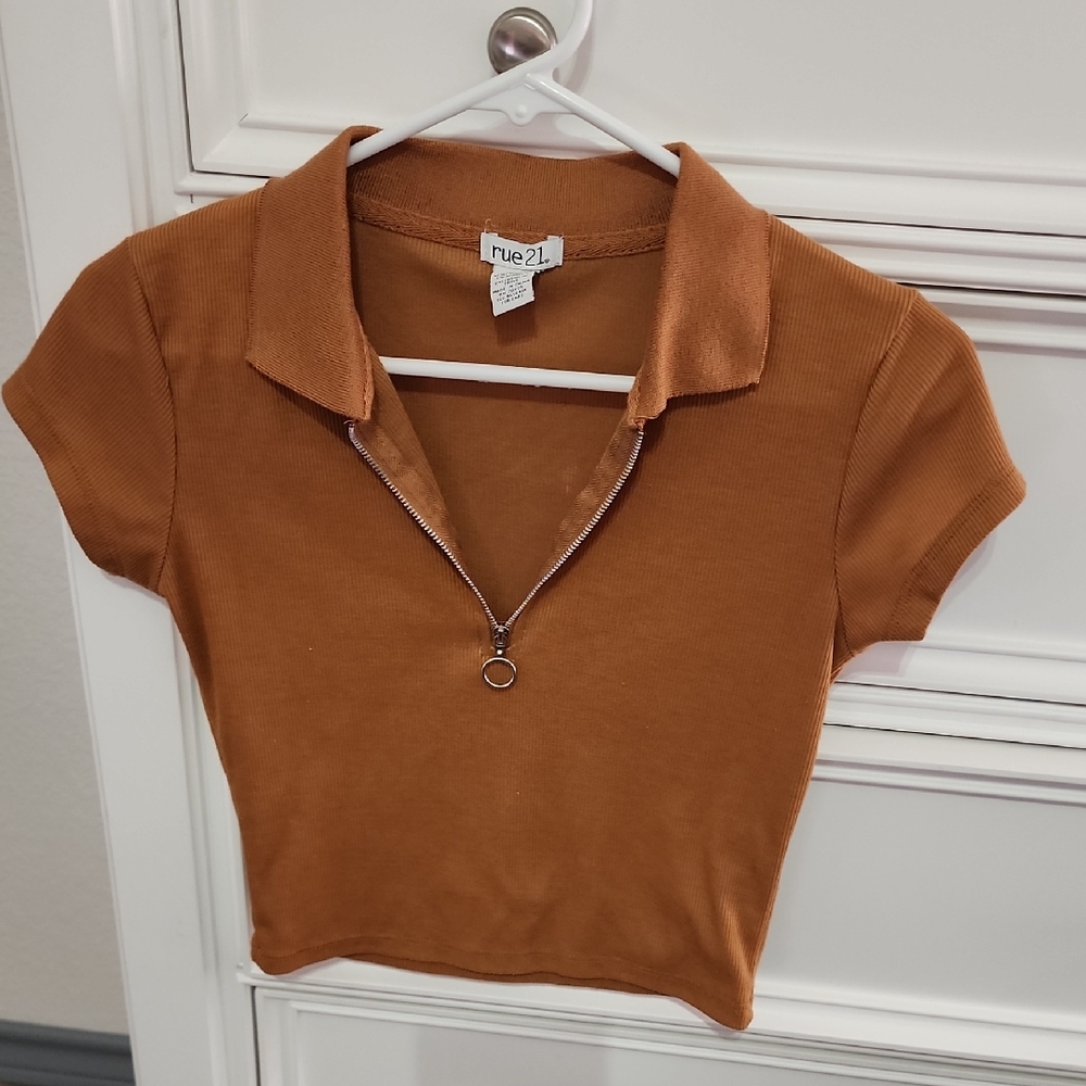 RUE 21 Women's Tan Zip-Up Crop Top